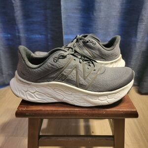 New Balance Fresh Foam X more V4